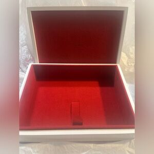 Cartier Entrelaces de Cartier stationary box  set Luxurious Red and White‎